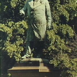 Statue of William Bede Dalley (1831 to 1888)