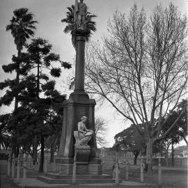 Redfern War Memorial, Redfern Street Redfern Park, 1954