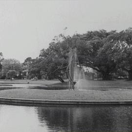 Barrenjoey Memorial Fountain in Lake Northam, Victoria Park Camperdown, 1967-1969