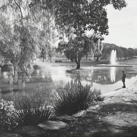 Victoria Park lake