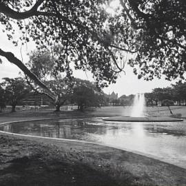 Victoria Park lake