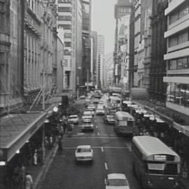 Traffic in Pitt Street