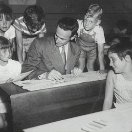 Lord Mayor, Pat Hills with children at Camperdown playground, 1953