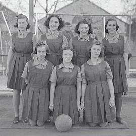 Netball team of schoolgirls