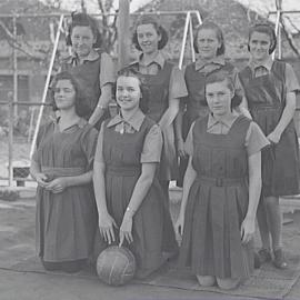 Netball team of schoolgirls