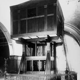 Lift in Queen Victoria Building (QVB)