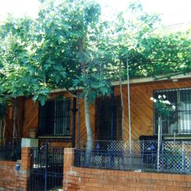 View looking east to house, William Street Redfern, 1989