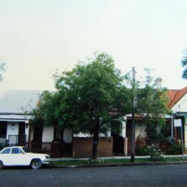 View looking south to terrace houses, Zamia Street Redfern, 1989