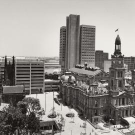 Sydney Square with Sydney Town Hall and Town Hall House, George Street, 1977