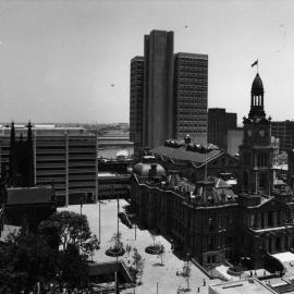 Sydney Square with Sydney Town Hall and Town Hall House, George Street, 1977