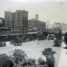View of Wynyard Square towards Wynyard Street Sydney, 1907