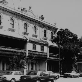 Streetscape with Winsbury Terrace houses, Kent Street Millers Point, 1989