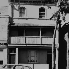 Terrace house on Windmill Street Millers Point, 1989