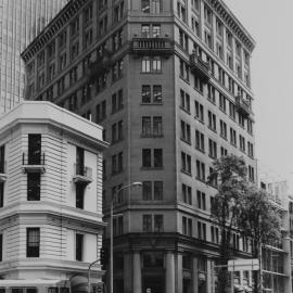 Streetscape with Singapore Airlines House, corner Bridge Street and Tank Stream Way Sydney, 1989