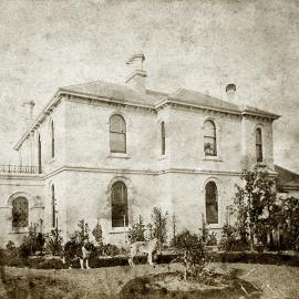 John Hurley's residence, Elizabeth Bay Road Elizabeth Bay, circa 1870