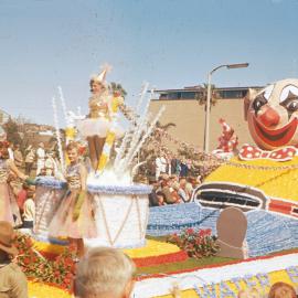 Float, Waratah Spring Festival parade, College Street Sydney, circa 1950s