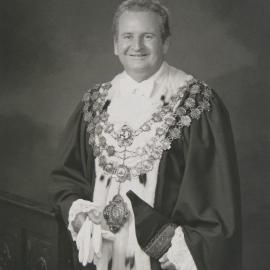 Lord Mayor Douglas Sutherland.