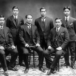 Employees of Wing Sang & Co Ltd, 1924