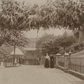 L'Avenue, Warren Ball Avenue Newtown, 1910