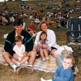 Family picnics in the park, Cuisine on the Green, 1998