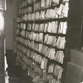 Pigeonhole file storage