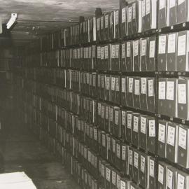 Records storage in boxes