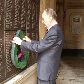 Former Town Clerk with wreath, City of Sydney Armistice Day ceremony, 2011