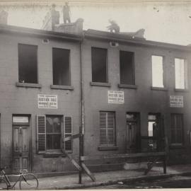 Print - Housing in Regent Street Chippendale, 1907