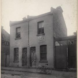 Print - Housing in Little Regent Street Chippendale, 1907