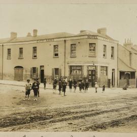 Print - City Arms Hotel at Crown and Stanley Streets Darlinghurst, circa 1909