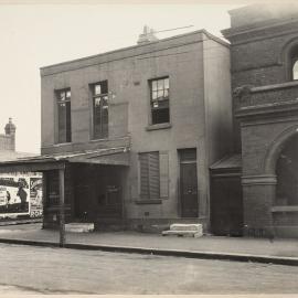 Print - Commercial premises in Regent Street Chippendale, circa 1909