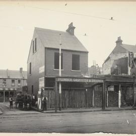 Print - Thomas Tuck in Oxford Street Darlinghurst, circa 1909