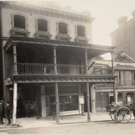 Print - Business premises in Hunter Street Sydney, 1914