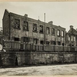Print - Terraces in Harrington Street, The Rocks, 1918