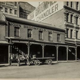 Print - John Broomfield in Sussex Street Sydney, 1920