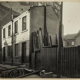 Print - Terraces in Goold Street Chippendale, 1920