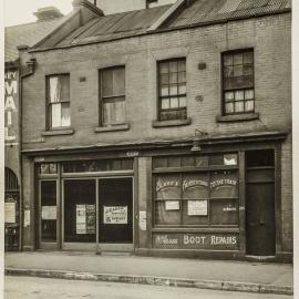 Print - Commercial terraces, Castlereagh Street Sydney, 1922