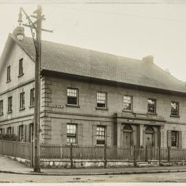 Print - House in Princes Street Millers Point, 1922