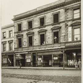 Print - Demolition of Priddy's in George Street Sydney, 1922