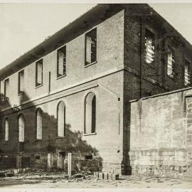 Print - Girls High School in Elizabeth Street Sydney, 1922