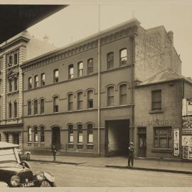 Print - New South Wales Fire Brigade in Castlereagh Street Sydney, 1924