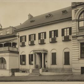 Print - Streetscape with Freemans Journal Office in Lang Street Sydney, 1924