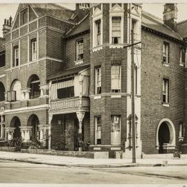 Print - The Chimes building in Macleay Street Potts Point, 1926