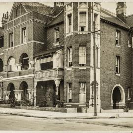 Print - The Chimes in Macleay Street Potts Point, 1926