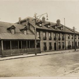 Print - Cottage and Sandalwood Terrace, Princes Street Millers Point, 1926