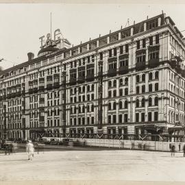 Print - T & G Mutual Life building in Elizabeth Street Sydney, 1928