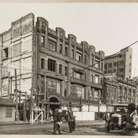 Print - Bebarfalds in George Street Sydney, 1928