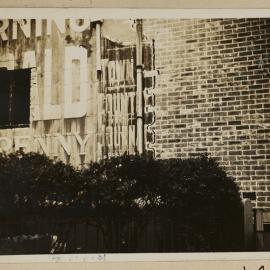 Print - Cracked wall, Barcom Avenue Darlinghurst, 1931