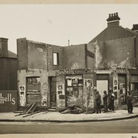 Print - Shop demolition in Liverpool Street Darlinghurst, 1931