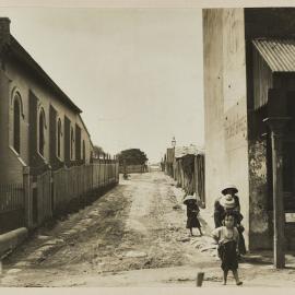 Print - Brodie Street in Camperdown, 1909